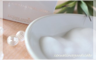 ジャムウハーバルソープ泡